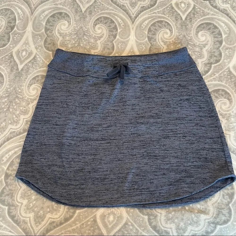 Athleta heathered blue skirt  